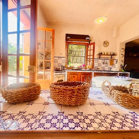 Cresta, Private With Pool * Naso