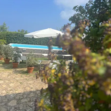 Cresta, Private With Pool