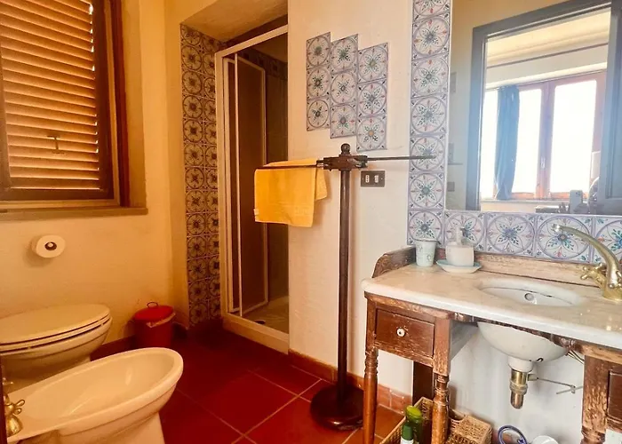 Cresta, Private With Pool *