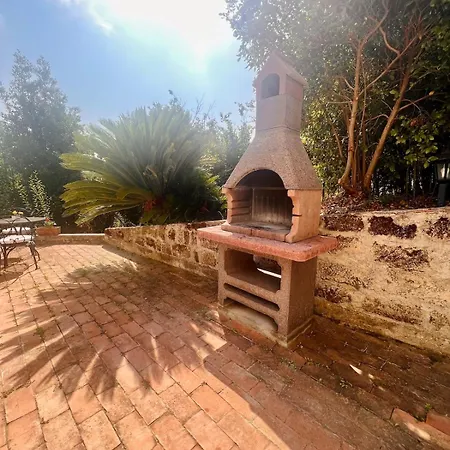 Cresta, Private With Pool Vila Naso